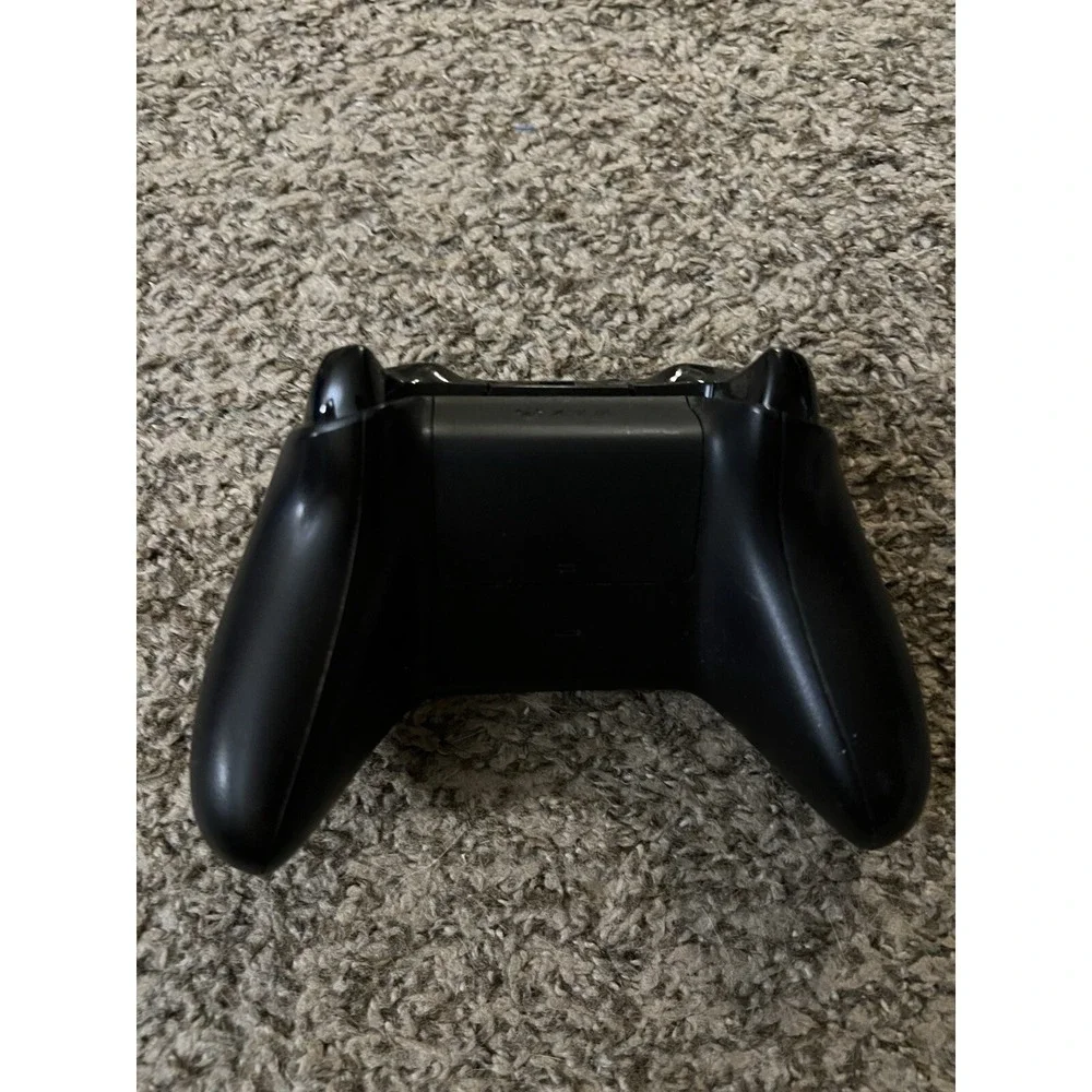 Microsoft Xbox One Wireless Controller Day One 2013 Edition Black‎ Model 1537